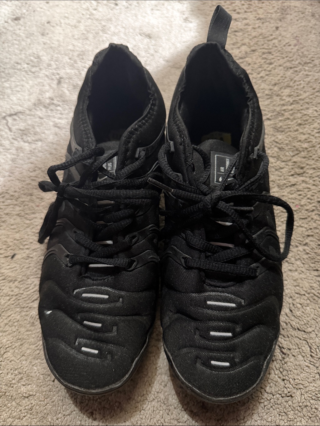 Nike Women’s Black Lace-Up Sneakers